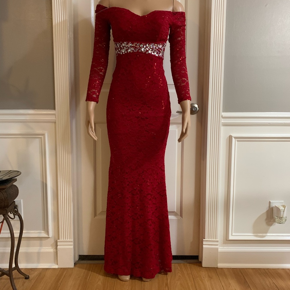 Women junior red lace sequins shoulder off long sleeve maxi dress size (S) - Picture 2 of 10